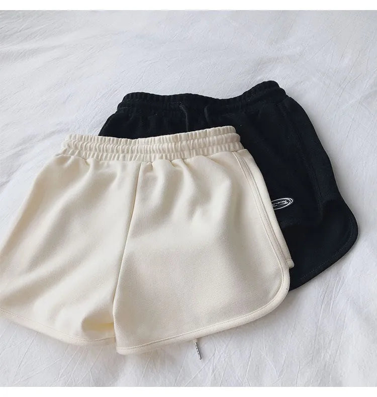 2023 Korea fashion elastic loose oversized Harajuku shorts high waist home service casual sports shorts women beach shorts